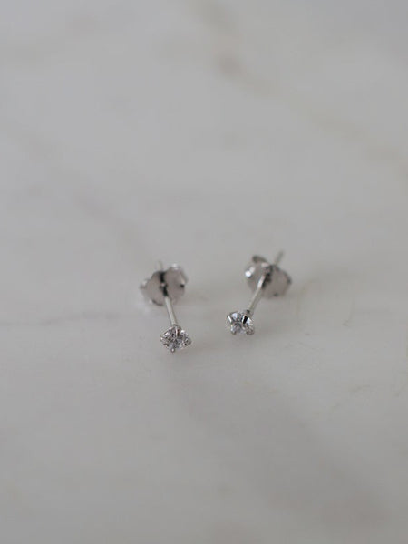 Mini Rock Studs Clear - Sophie Store