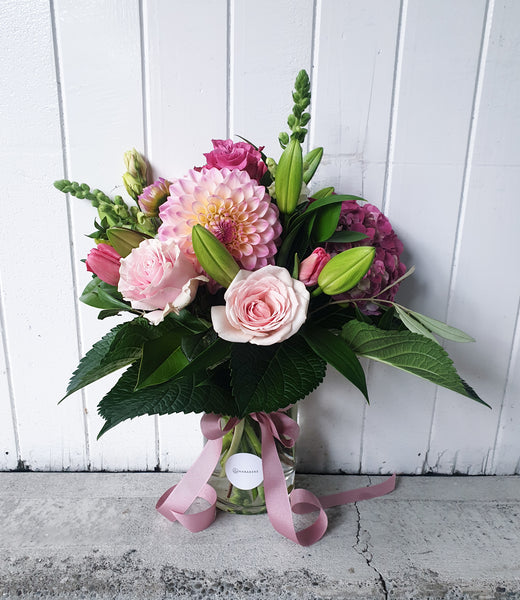Beautiful Posy Vase - Pink