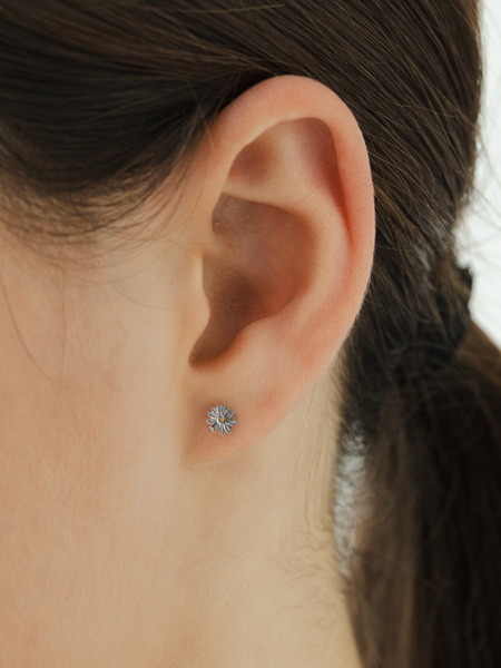 Chamomile Studs - Sophie Store